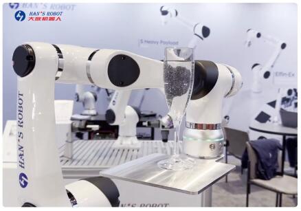 大族机器人精彩亮相2024年美国芝加哥机床展（IMTS）