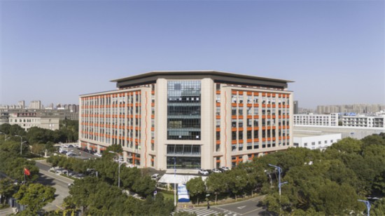 智千智能：以“整厂智能化”解决方案驱动制造业数转智改(图1)