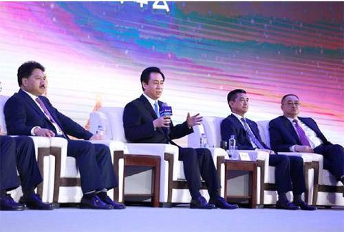 会议｜600多行业巨头齐聚第一大房企 共商大计