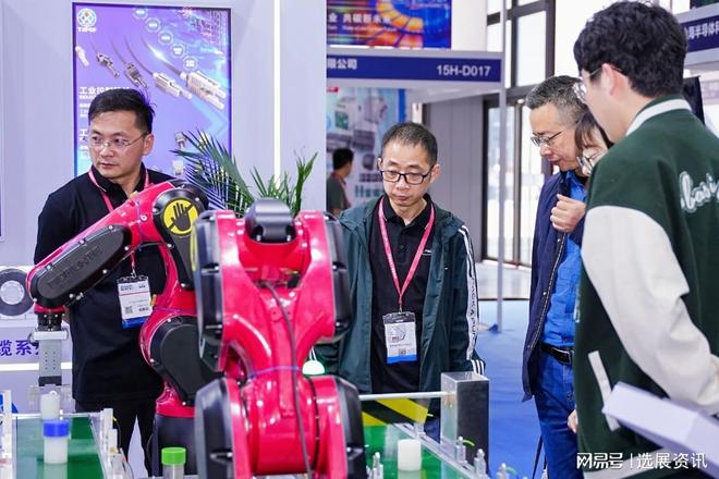 人本智造与协同进化并进：2026武汉智能工业自动化及机器人展览会