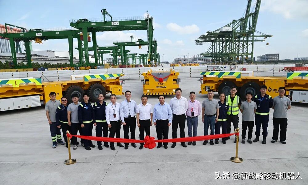 累计部署近200台！新松IGV在新加坡港务集团实现批量落地