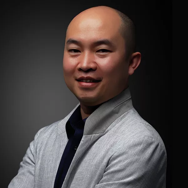 AI·具身会客厅｜对话高擎动力创始人张君晖： 小派机器人出圈出乎意料将专注家庭陪伴赛道