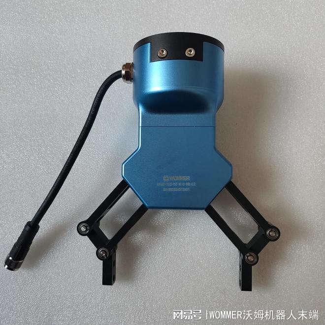 人形智能仓储夹爪 高性价比降低自动化成本